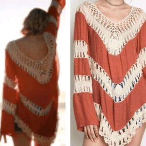 Umgee Boho Crochet Lace V-Neck Tunic Top – Rust Orange – Size Medium